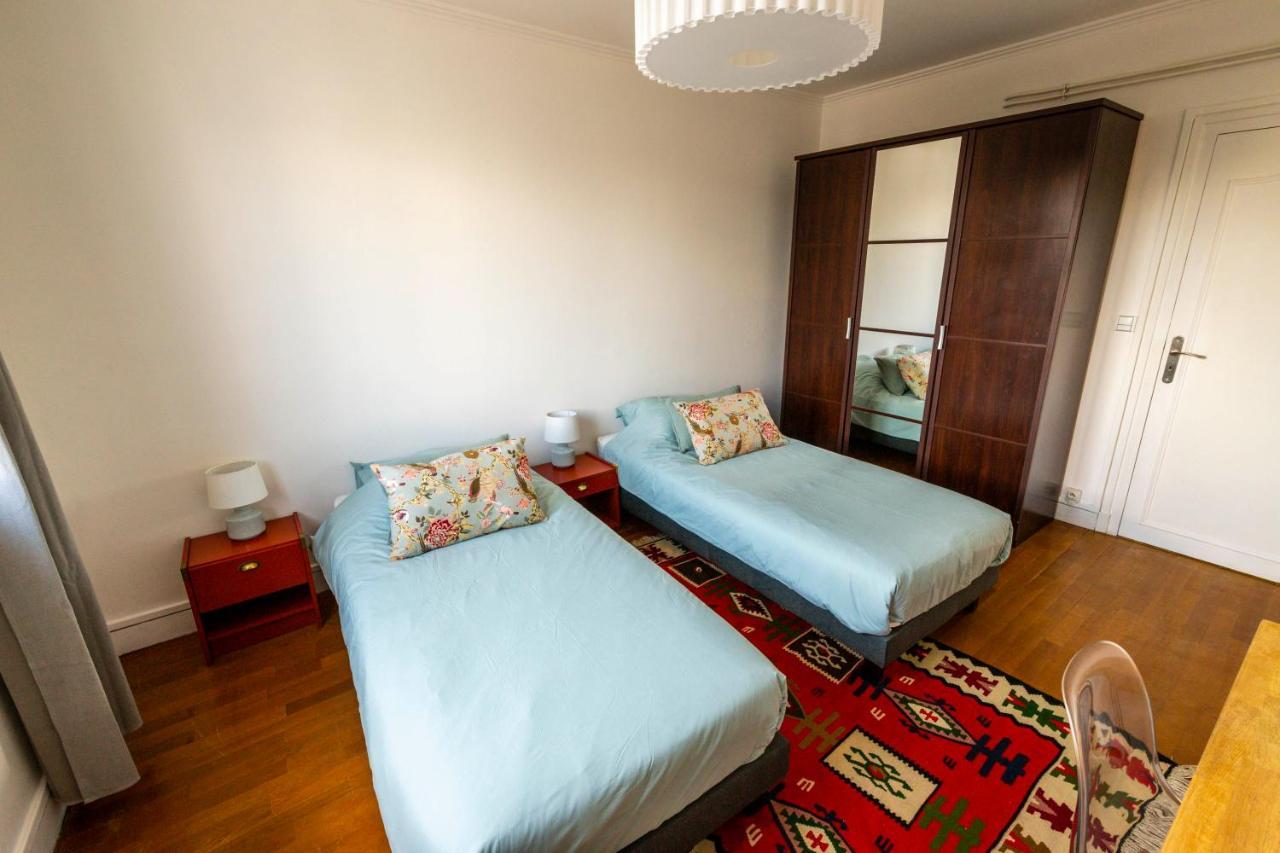 Appartement Rousseau - Centre Ville 5 Minutes Gare Tours Buitenkant foto